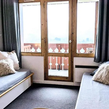 Themis - 2 Pieces Pour 5 Personnes 04 Apartment *